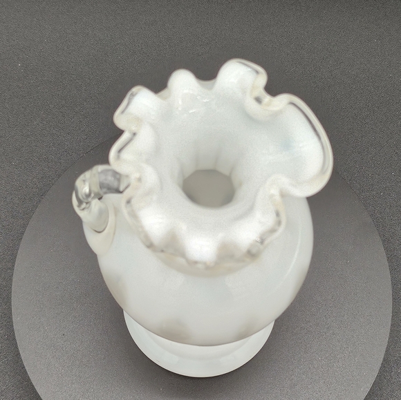 VTG FENTON MOONSTONE OPALESCENT MILK GLASS COIN DOT PITCHER VASE W/ HANDLE READ - Picture 2 of 7